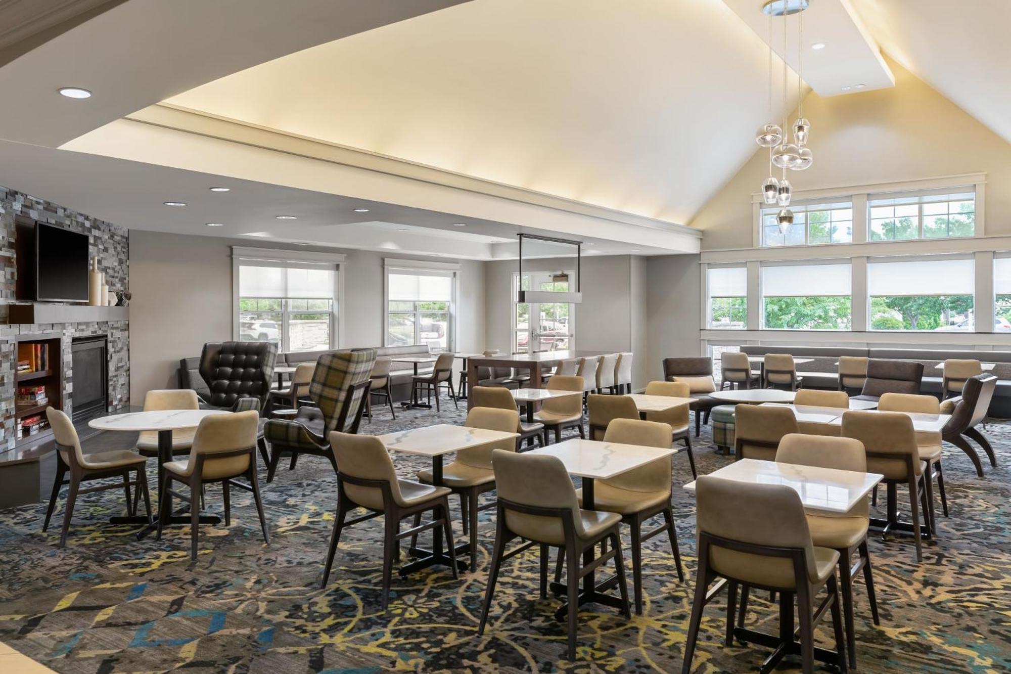 Residence Inn By Marriott Madison West/Мидлтон Экстерьер фото